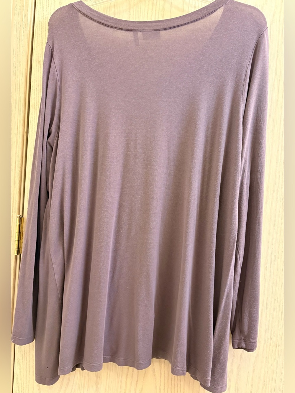 LOGO by Lori Goldstein Muted Purple Long Sleeve Scoop Neck Top - Picture 2 of 4